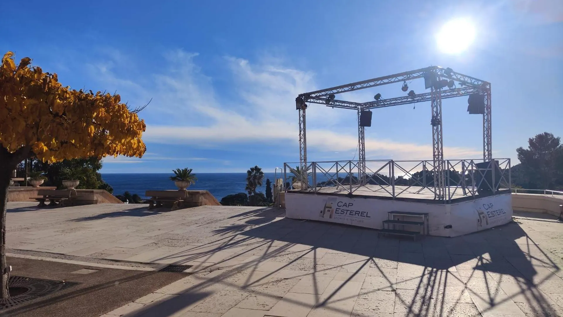 Village Vacances Cap Esterel , Agay , T2 Climatise Vue Mer Panoramique - Acces De Plain-Pied Au Calme Rare Sur Le Site - Piscines Et Parking Couvert Inclus Saint-Raphael  Apartment Saint-Raphael (Var)