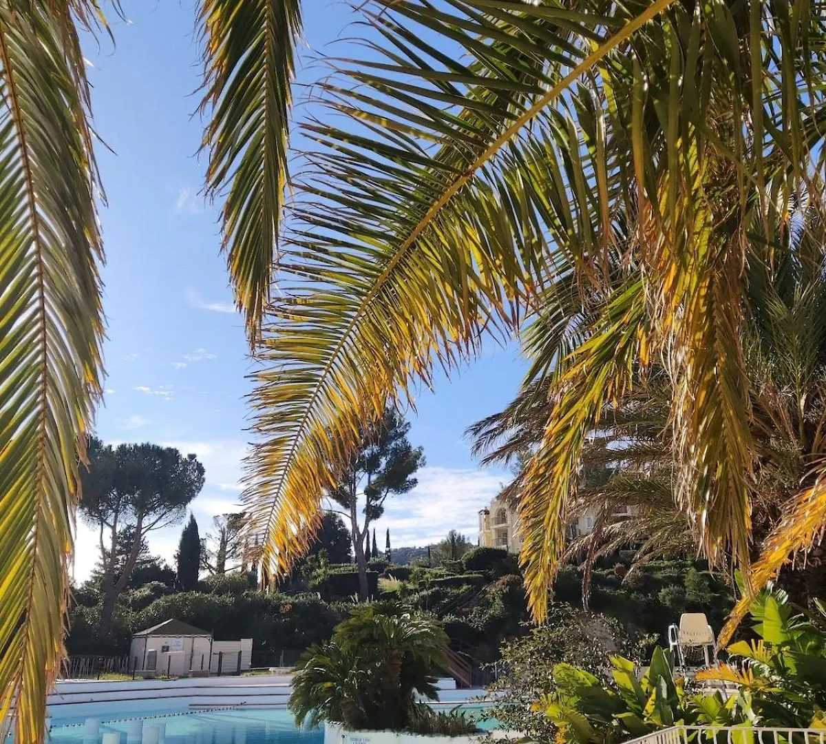 Apartment Village Vacances Cap Esterel , Agay , T2 Climatise Vue Mer Panoramique - Acces De Plain-Pied Au Calme Rare Sur Le Site - Piscines Et Parking Couvert Inclus Saint-Raphael  France